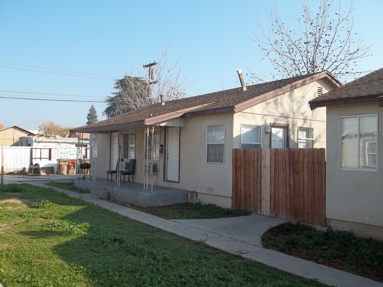 More Photos Of 2208 Lake St, Bakersfield Apartments For Sale