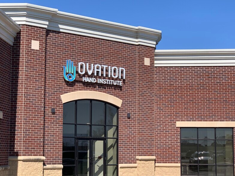 More Photos Of 2593 Development Dr, Green Bay Medical For Lease