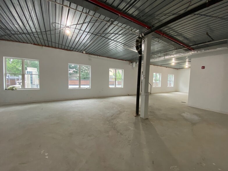 More Photos Of 1084 Rogers Ave, Brooklyn Apartments For Lease