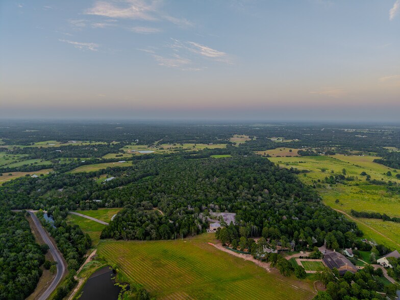 More Photos Of 25200 Bernard Rd, New Ulm Specialty For Sale