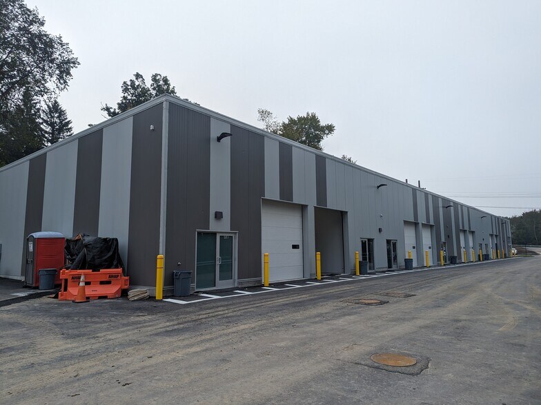 More Photos Of 275 Washington St, Franklin Unknown For Lease