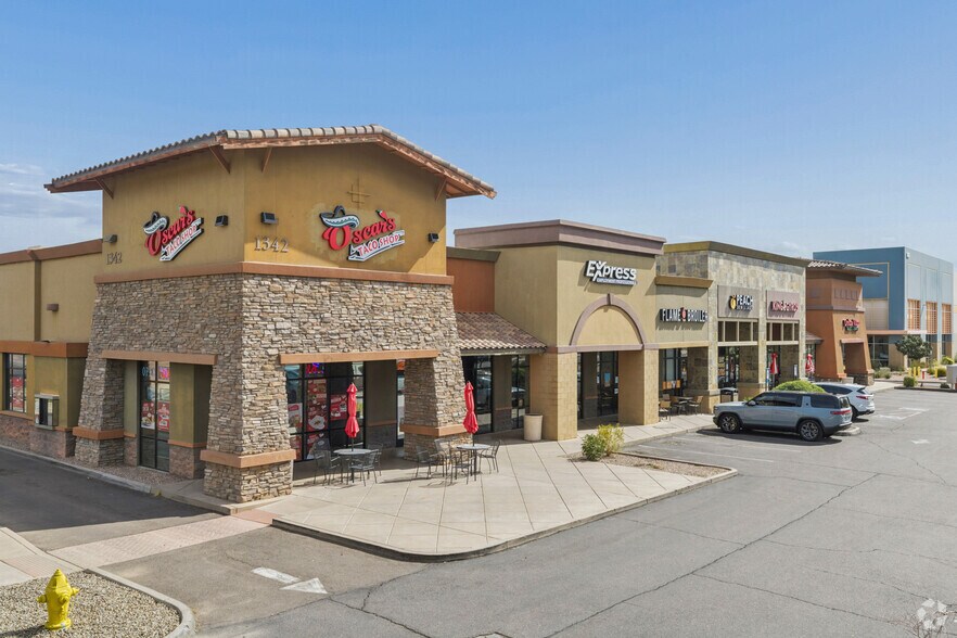 More Photos Of 1342 W Warner Rd, Tempe Unknown For Lease