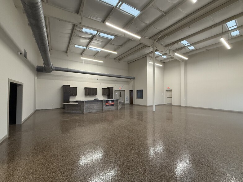 More Photos Of 4340 420th St SE, Iowa City Industrial For Sale