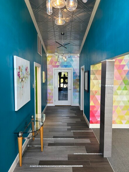 More Photos Of 217 N Mound St, Nacogdoches Office For Lease