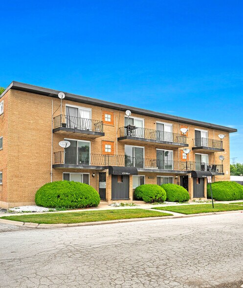 Primary Photo Of , Burnham Multifamily For Sale