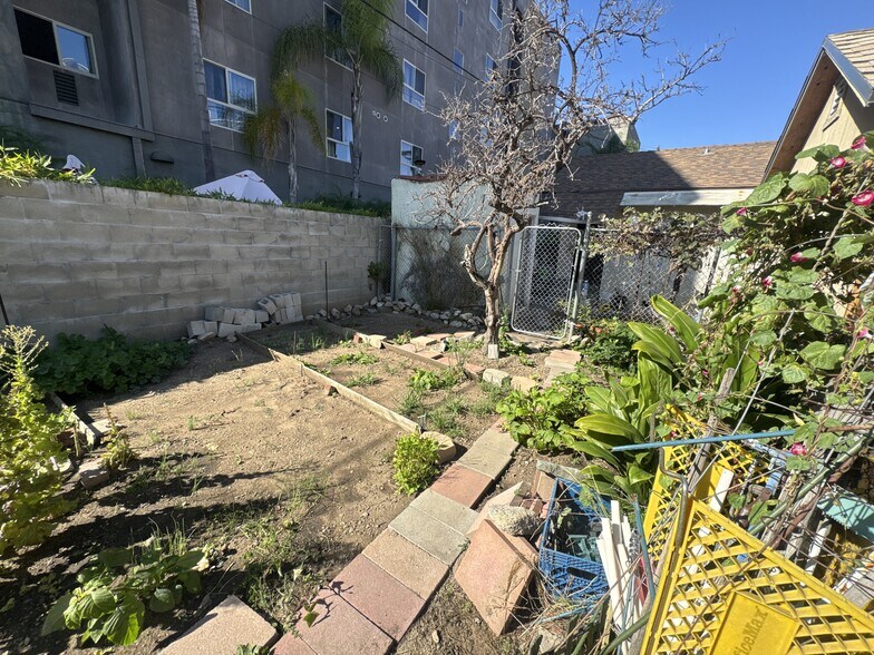 More Photos Of 1025 Kenmore Avenue Ave, Los Angeles Land For Sale