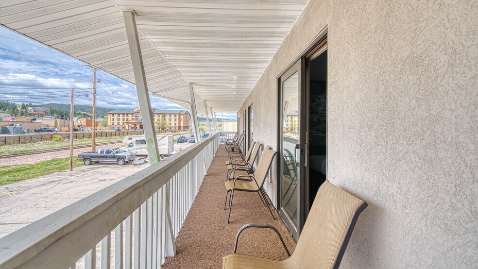 More Photos Of 2600 Whitewood Service Rd, Sturgis Hotel For Sale