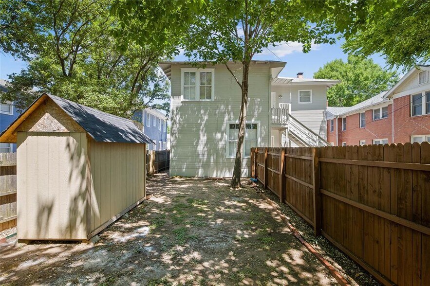 More Photos Of 4630 Junius St, Dallas Multifamily For Sale