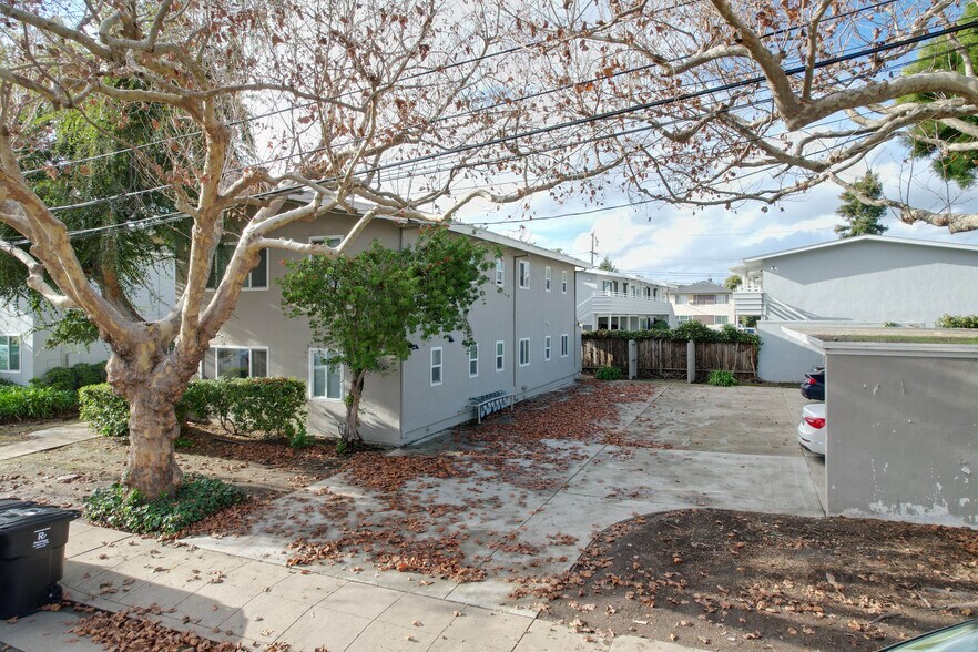 More Photos Of 19 E 41st Pl, San Mateo Apartments For Sale