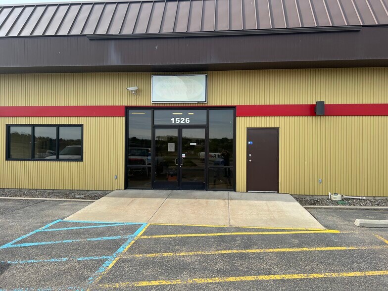 More Photos Of 1520 River Dr N, Great Falls Service For Lease