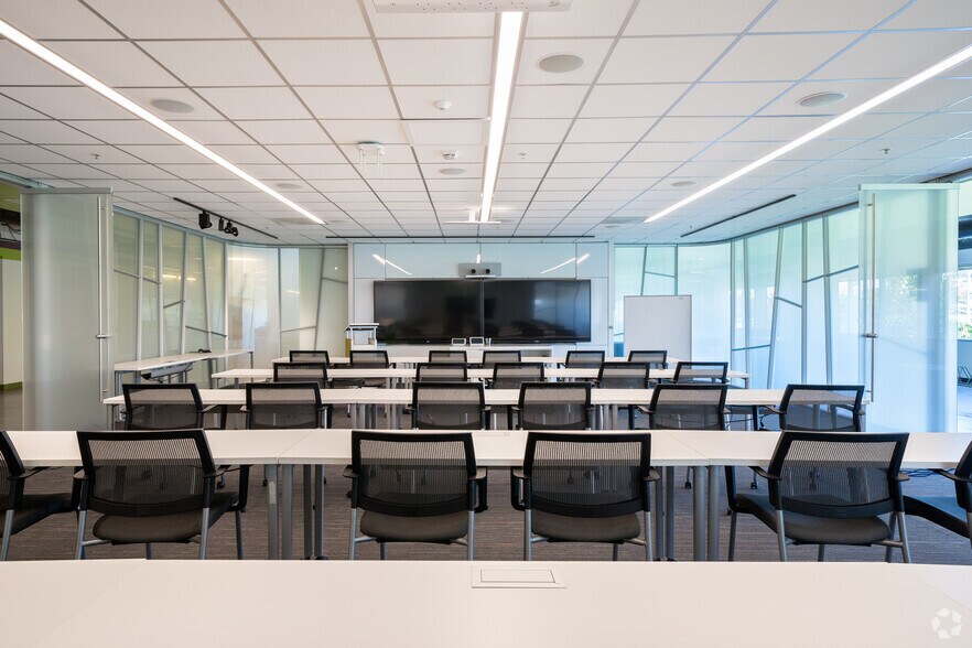 More Photos Of 2603-2633 Camino Ramon, San Ramon Unknown For Lease