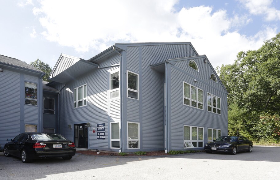 More Photos Of 52-56 Stiles Rd, Salem Medical For Lease