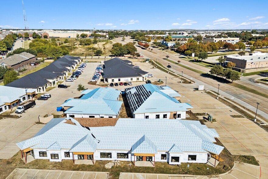 More Photos Of 2600 MacArthur Blvd, Lewisville Medical For Lease