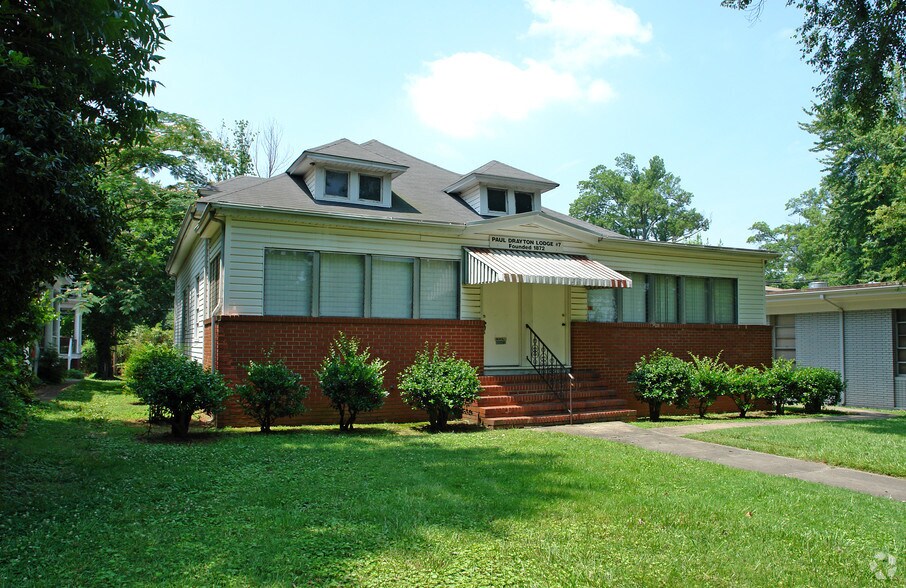 More Photos Of 1908 E 7th St, Charlotte Lodge Meeting Hall For Sale