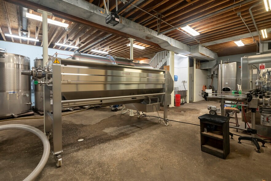 More Photos Of 14391 IL-37, Whittington Winery Vineyard For Sale