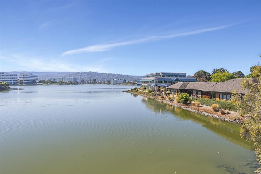 More Photos Of 370-390 Bridge Pky, Redwood City Medical For Lease