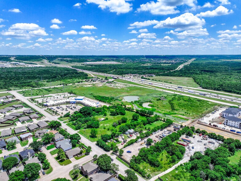 More Photos Of 1013 Fish Creek Rd, Grand Prairie Land For Sale