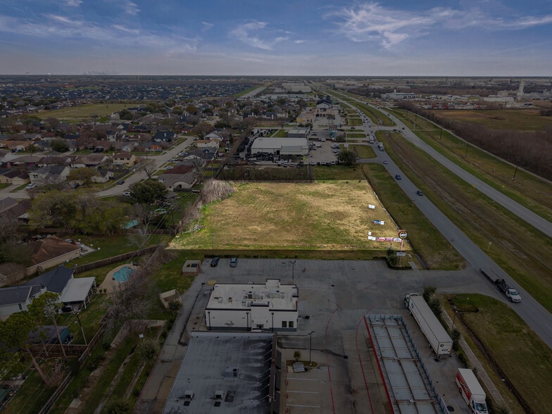 More Photos Of W Fairmont, La Porte Land For Sale