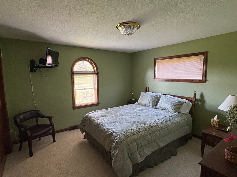 More Photos Of 318 Tanglewood Rd, Pulaski Golf Course Driving Range For Sale