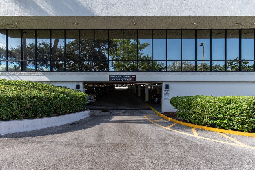 More Photos Of 1499 W Palmetto Park Rd, Boca Raton Office For Lease