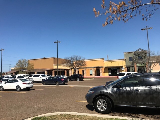 More Photos Of 2715 E Del Mar Blvd, Laredo General Retail For Sale