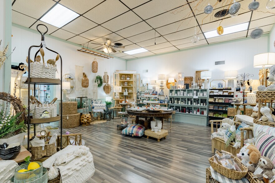 More Photos Of 29350 Matthewstown Rd, Easton Garden Center For Sale