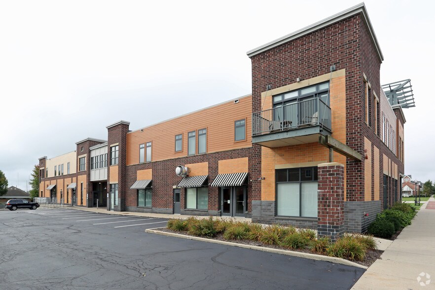 More Photos Of 115-125 56th St, Kenosha Restaurant For Lease