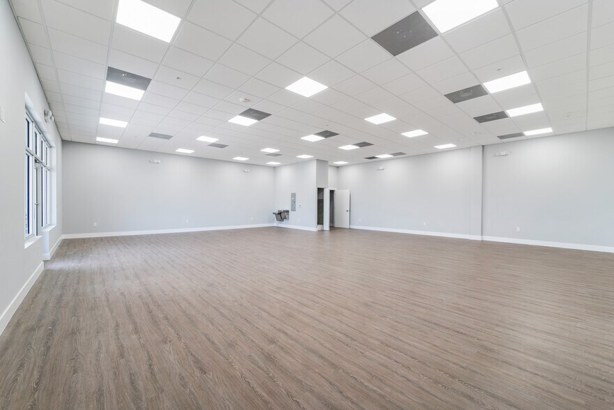 More Photos Of 12750 NW 17th St, Miami Office Residential For Sale