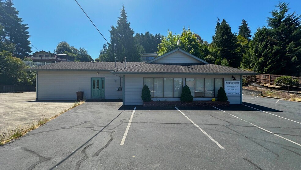 Primary Photo Of 301 SW Belair Dr, Clatskanie Medical For Sale