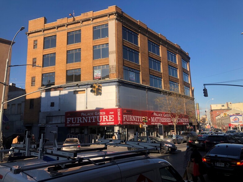 More Photos Of 2939 3rd Ave, Bronx Office For Lease