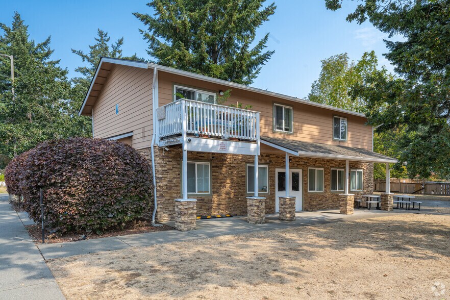 More Photos Of 1756 106th St S, Tacoma Apartments For Sale
