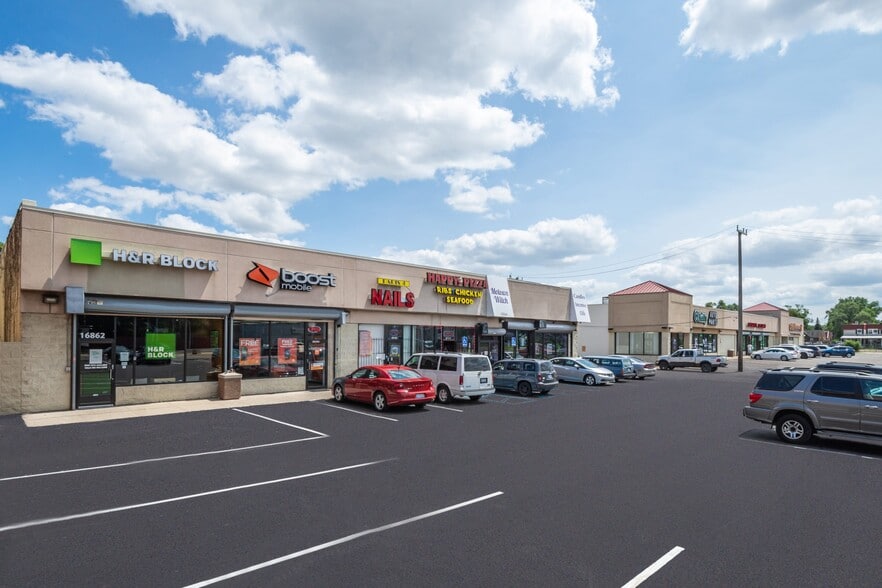More Photos Of 16800-16862 Schaefer Hwy, Detroit Unknown For Lease