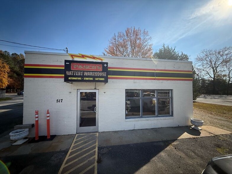 More Photos Of 517 S Washington, Ashland Storefront Retail Office For Lease