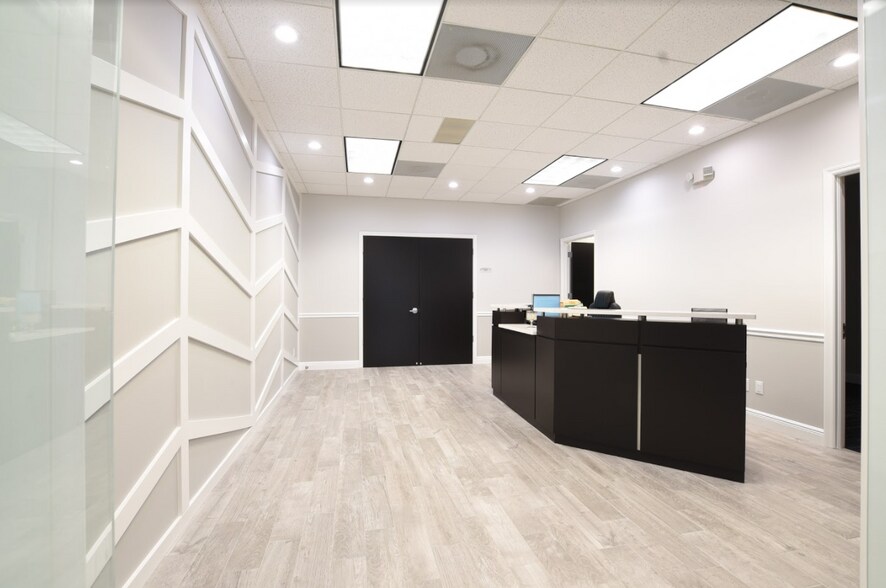More Photos Of 3820 Colonial Blvd, Fort Myers Medical For Lease