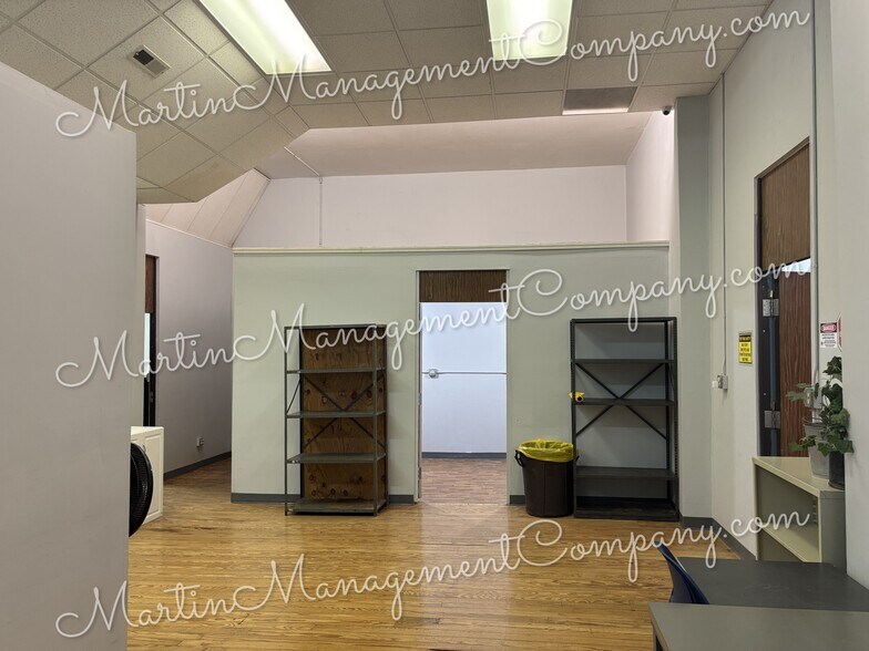 More Photos Of 214 W Main St, Sedalia Storefront Retail Office For Lease