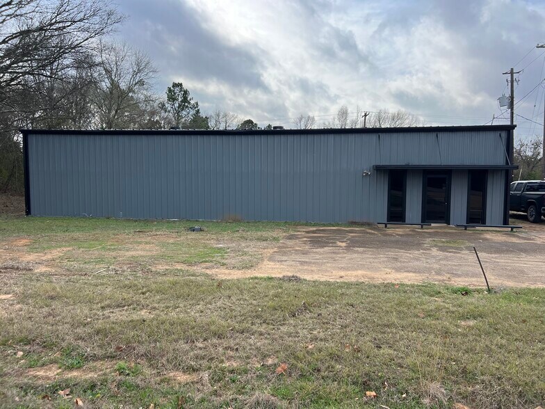 More Photos Of 83 FM 250, Hughes Springs Industrial For Sale
