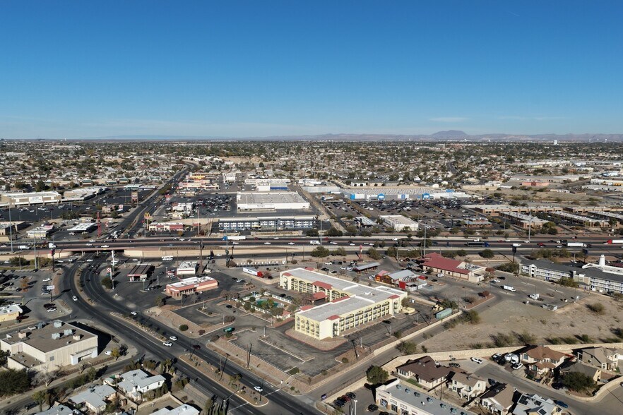 More Photos Of 900 N Yarbrough Dr, El Paso Hotel For Sale
