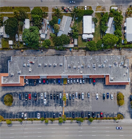 More Photos Of 5750-5784 Okeechobee Blvd, West Palm Beach Unknown For Lease