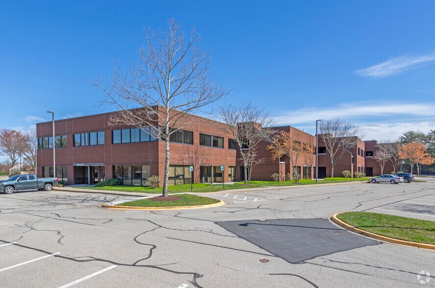 Primary Photo Of 1111 Benfield Blvd, Millersville Office For Lease