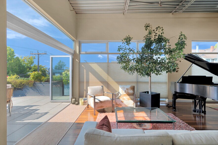 More Photos Of 160 Roy St, Seattle Office Residential For Sale
