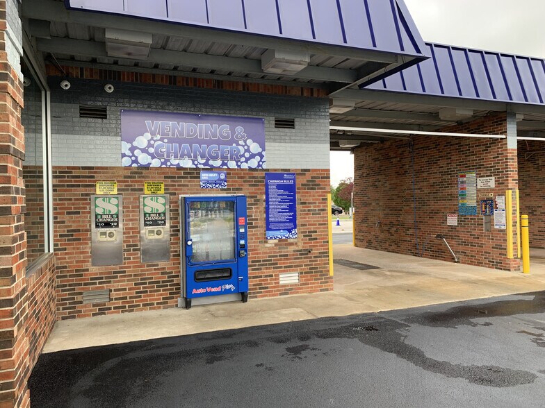 More Photos Of 1767 Hillsboro Blvd, Manchester Specialty For Sale