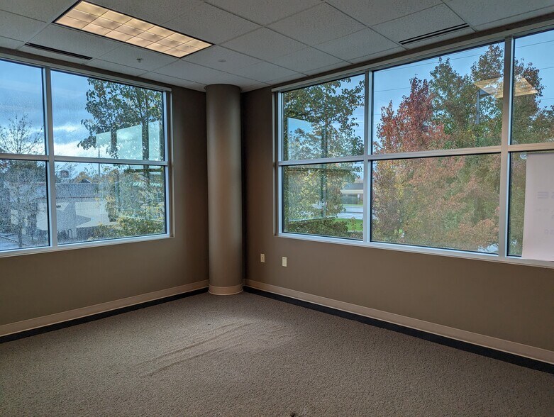 More Photos Of 1406 SE 164th Ave, Vancouver Office For Lease
