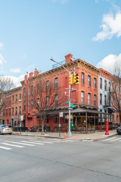 More Photos Of 475 6th Ave, Brooklyn Apartments For Sale