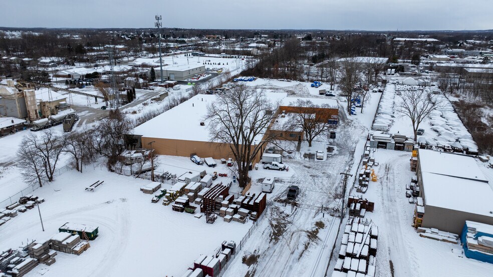 More Photos Of 1109 Decker Rd, Walled Lake Warehouse For Sale