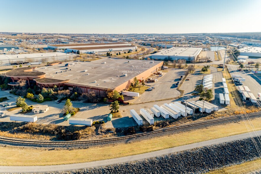Primary Photo Of 1 Corporate Woods Dr, Bridgeton Distribution For Sale