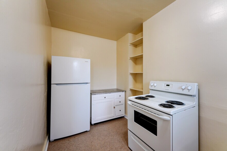 More Photos Of 1429 SW 14th Ave, Portland Apartments For Sale