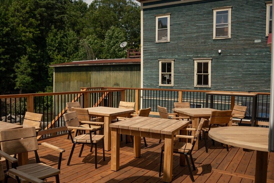 More Photos Of 3075 Main St, Cabot Restaurant For Sale