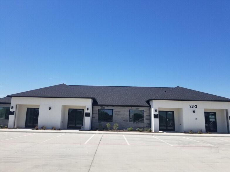 More Photos Of 3951 Alma Rd, McKinney Medical For Lease