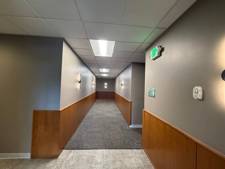 More Photos Of 6130 Greenwood Plaza Blvd, Greenwood Village Office For Sale