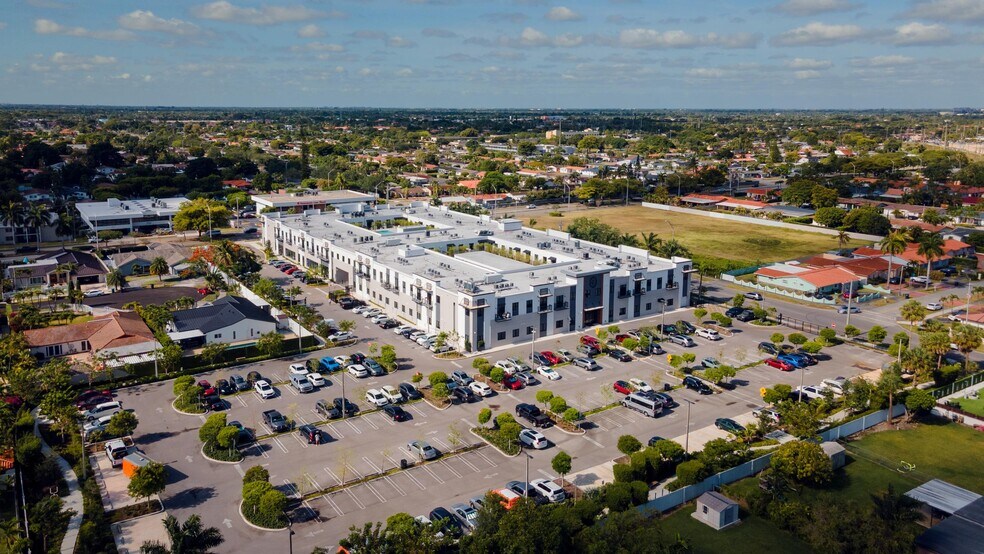 More Photos Of 9101 SW 24th St, Miami Medical For Lease
